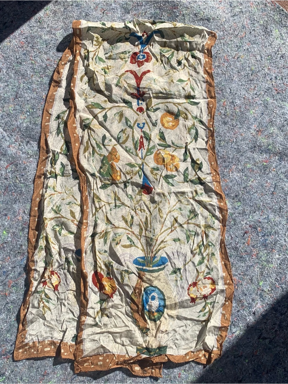 Vintage Metropolitan Museum of Art Neoclassical Stoneware & Fruit Silk Scarf